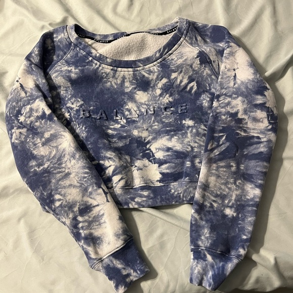 Balance Athletica essence crop crew. blue tie dye. - Picture 1 of 1